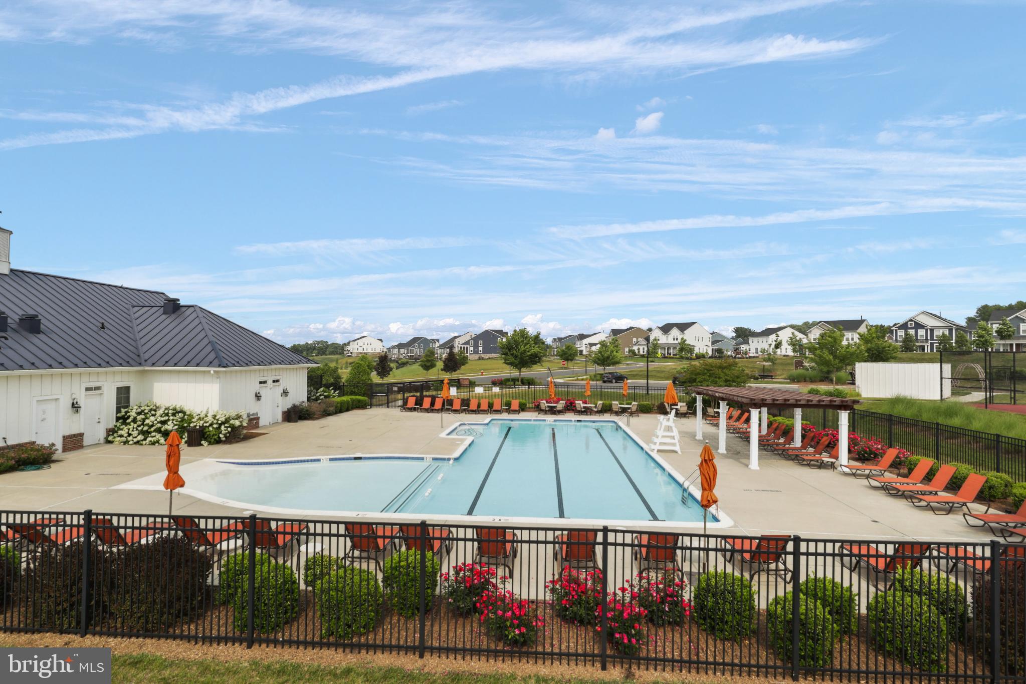 MEADOW BROOK FARM - Residential