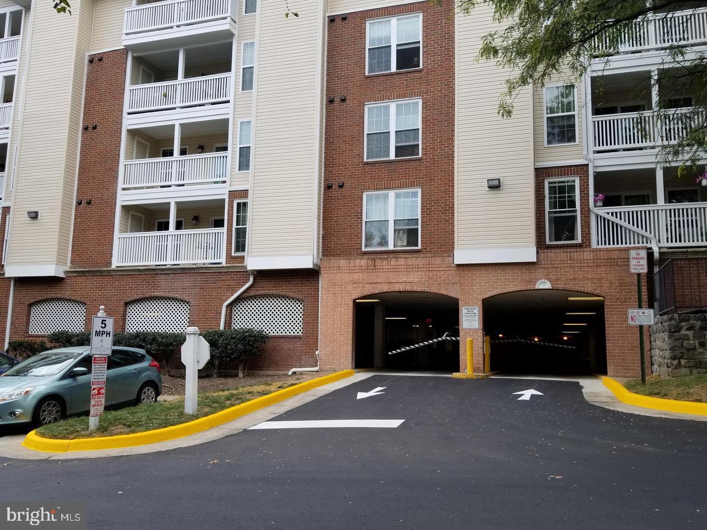 1504 LINCOLN WAY 212