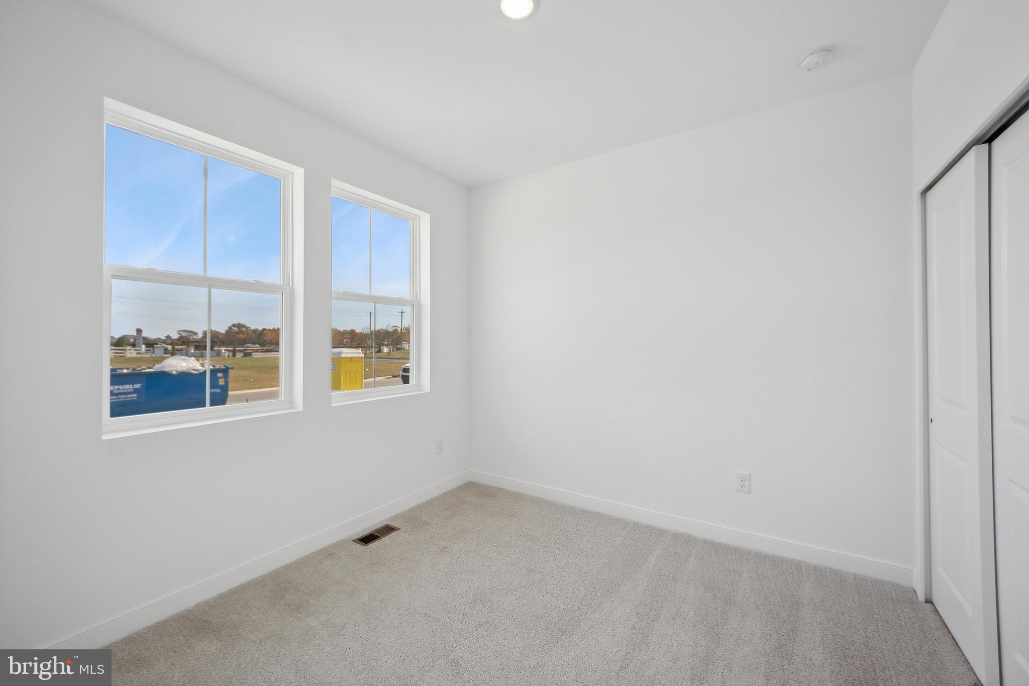 LIBERTY WEST - Residential