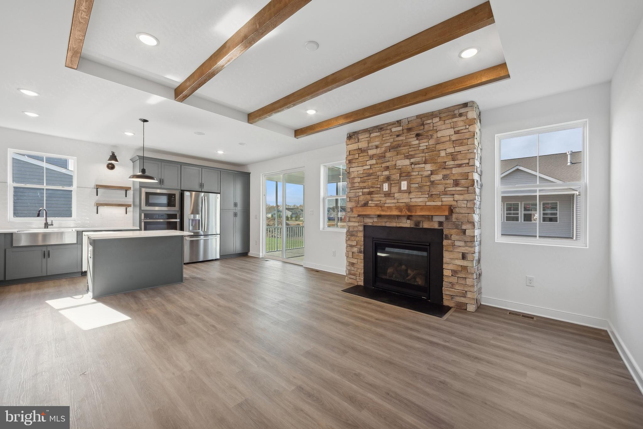 LIBERTY WEST - Residential