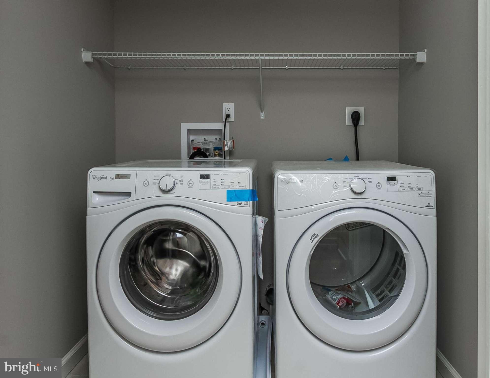 LOCUST POINT - Residential