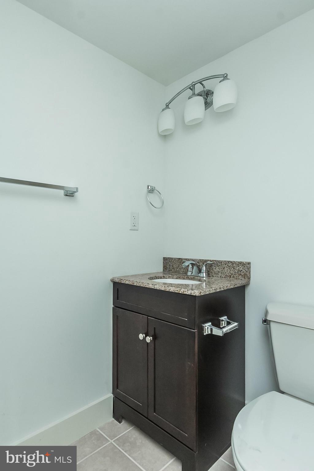 LOCUST POINT - Residential