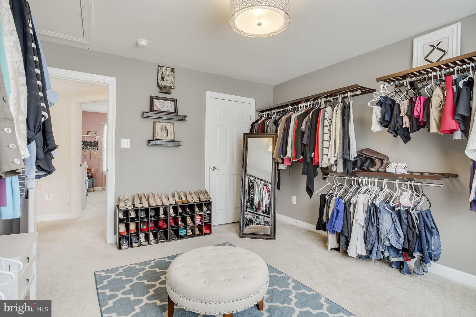 WATERBURY FOREST - Residential