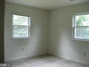 BROADVIEW ACRES - Residential Lease