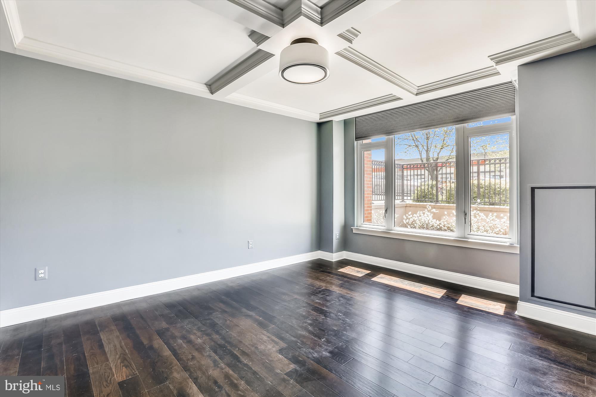 HAMPDEN ROW - Residential