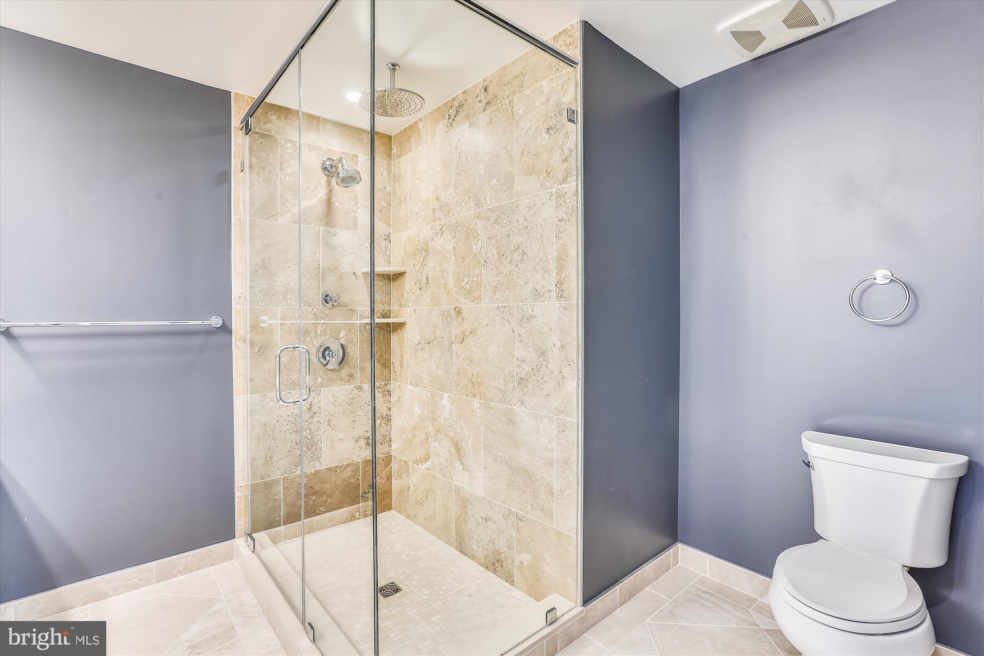 HAMPDEN ROW - Residential