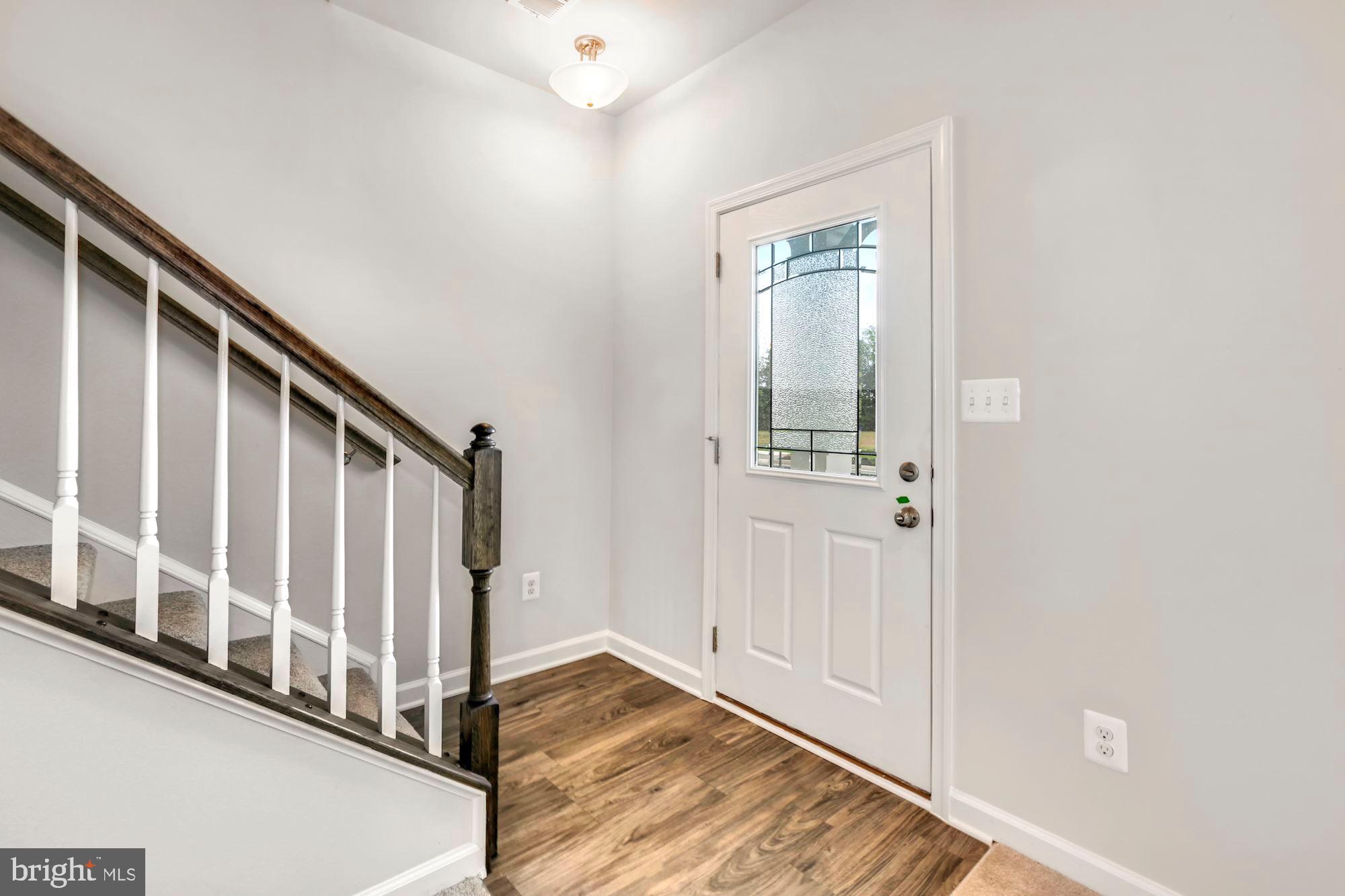 MINTBROOK - Residential Lease