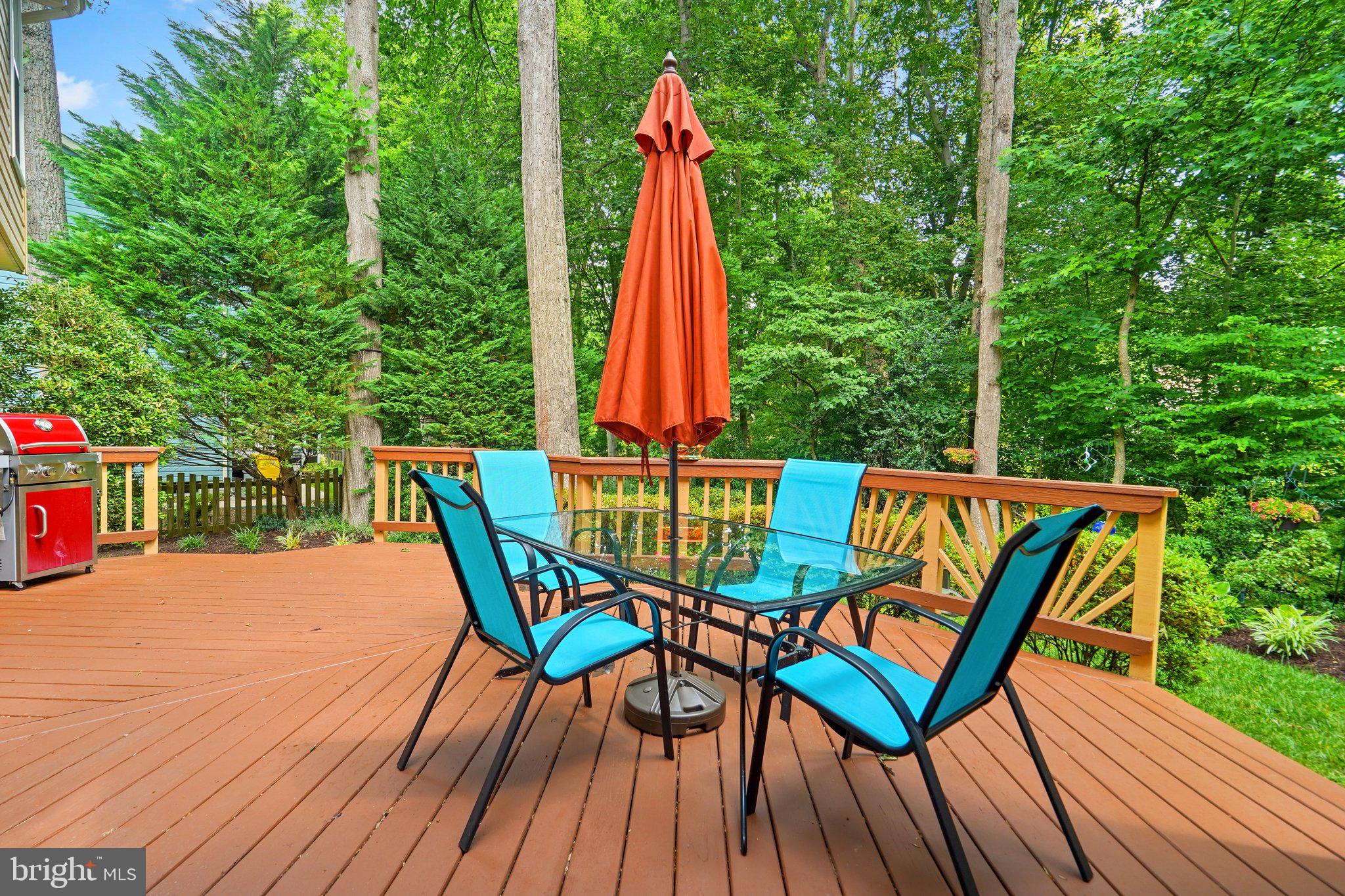 CROFTON WOODS - Residential