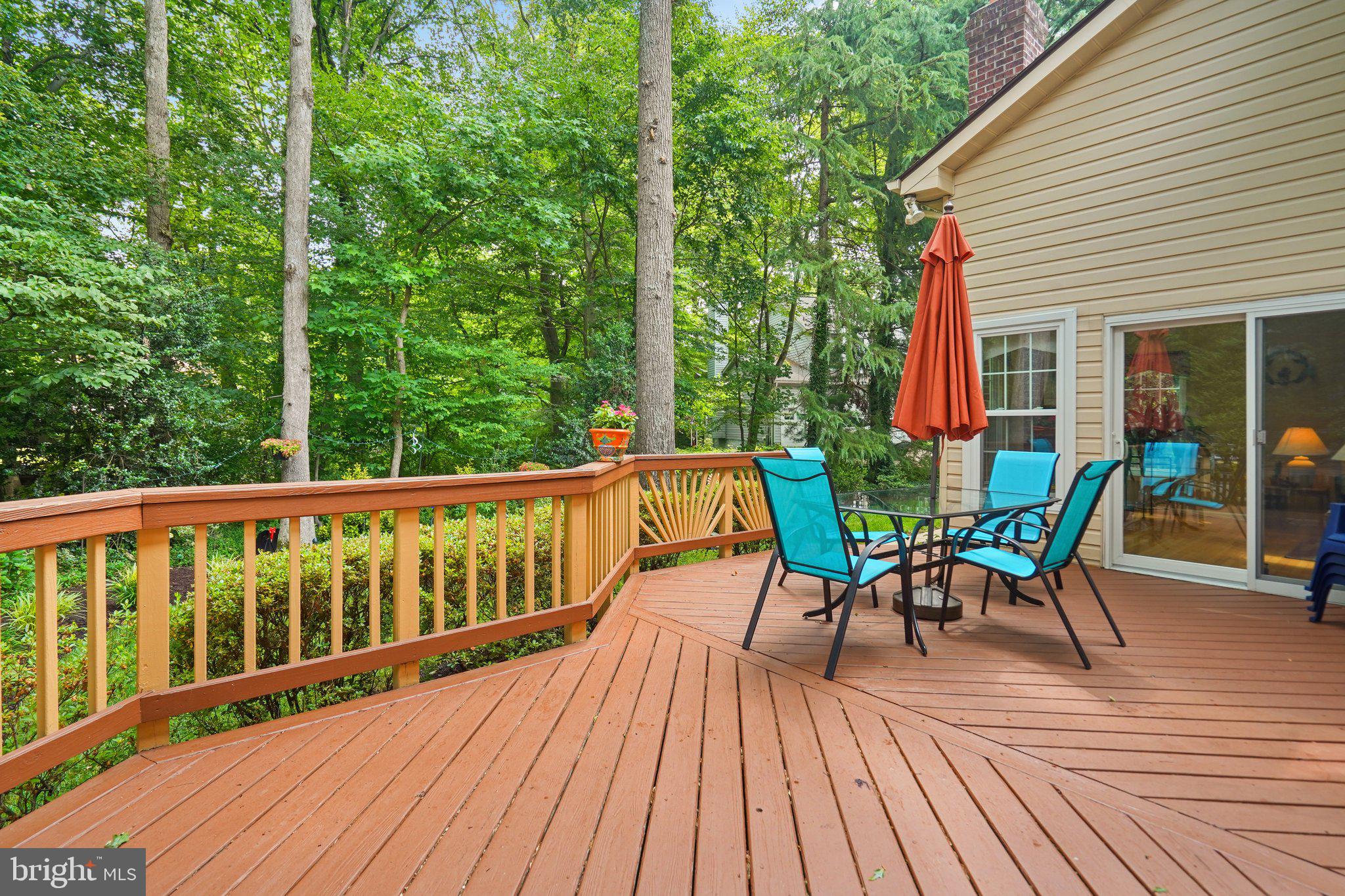 CROFTON WOODS - Residential