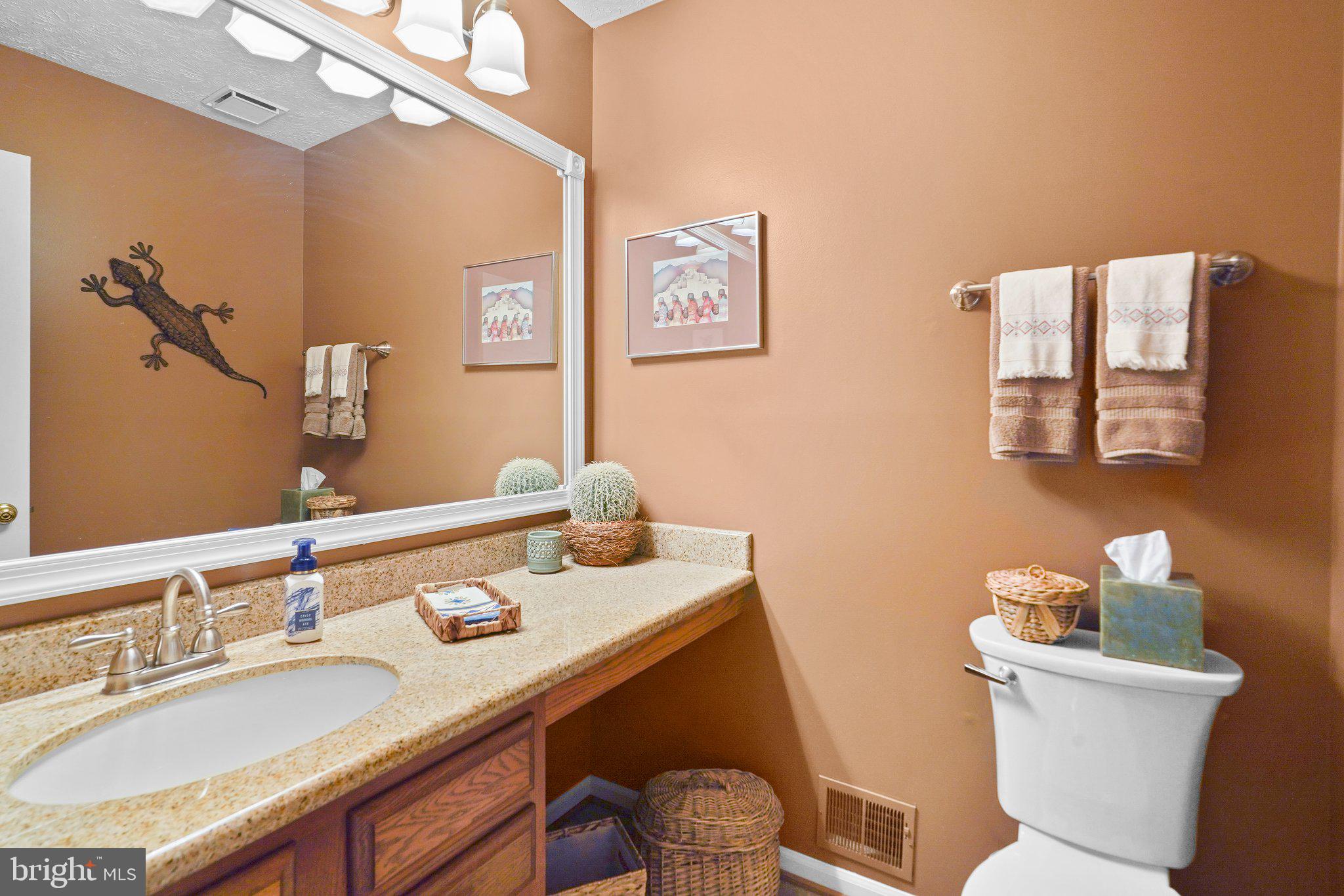 CROFTON WOODS - Residential