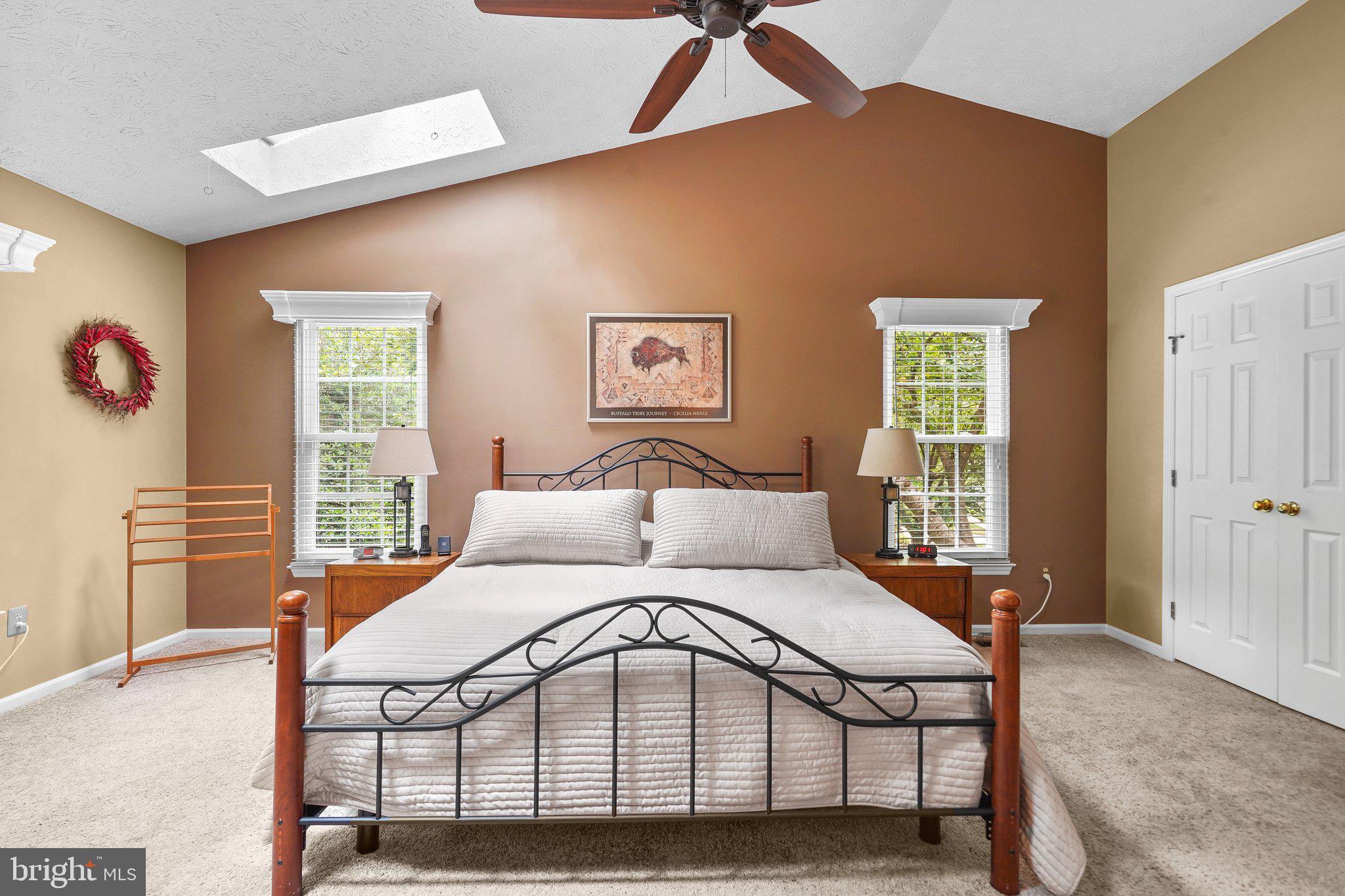 CROFTON WOODS - Residential