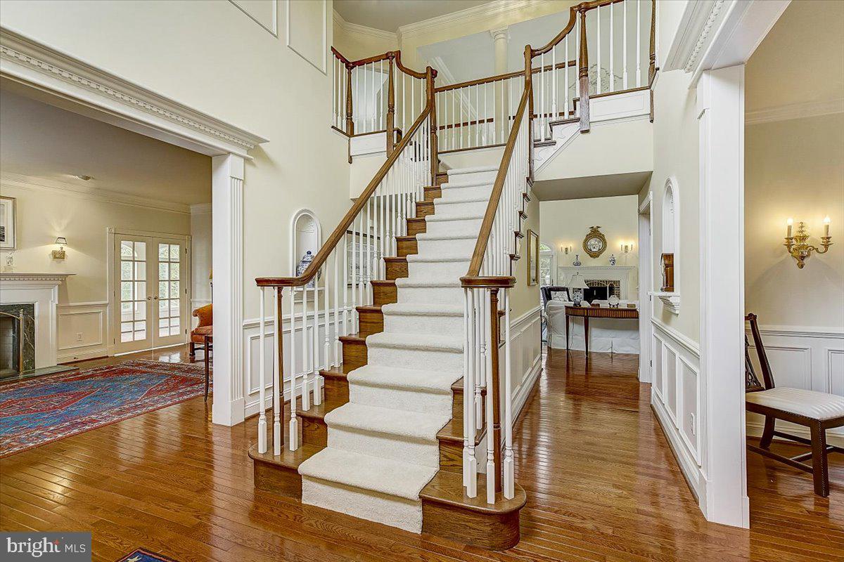 RIVER CROSSING - Residential