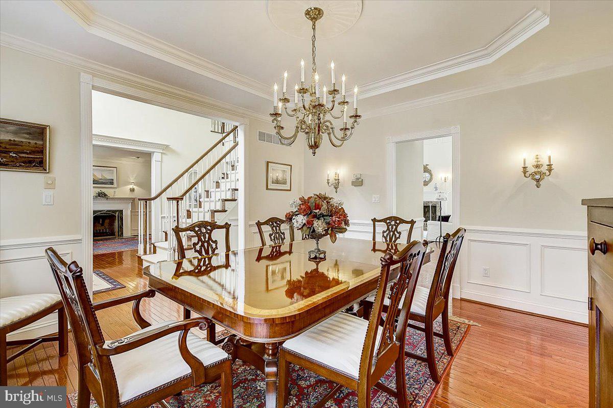 RIVER CROSSING - Residential