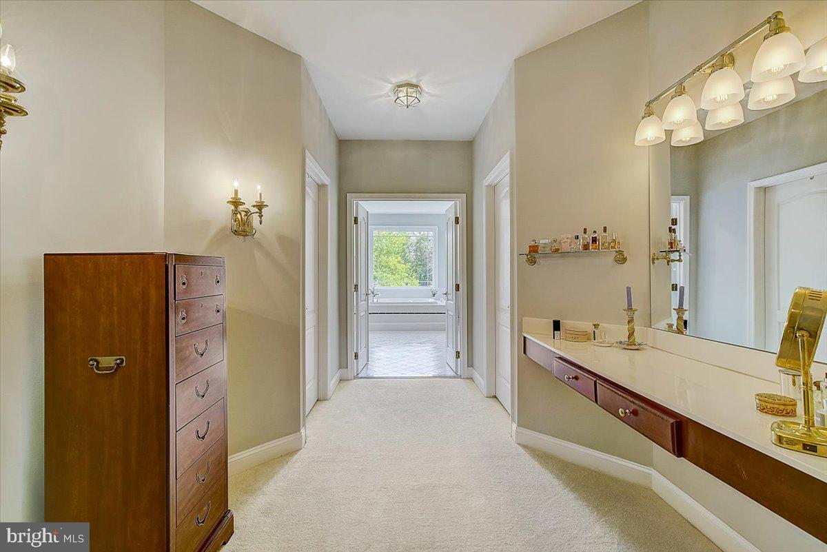 RIVER CROSSING - Residential