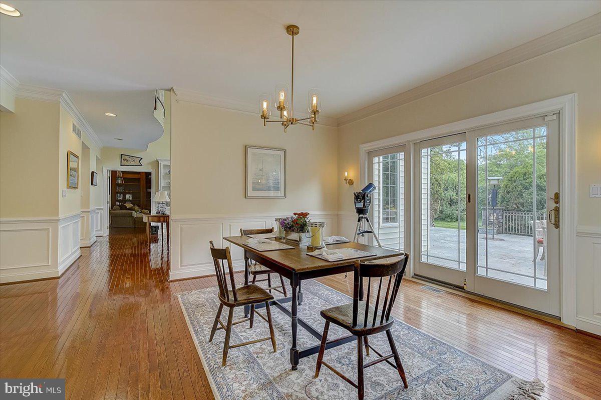 RIVER CROSSING - Residential