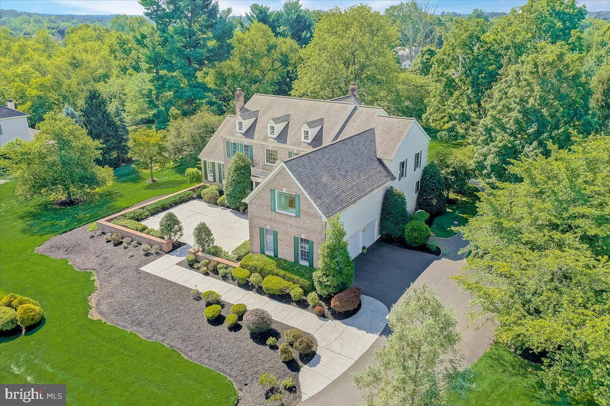 RIVER CROSSING - Residential