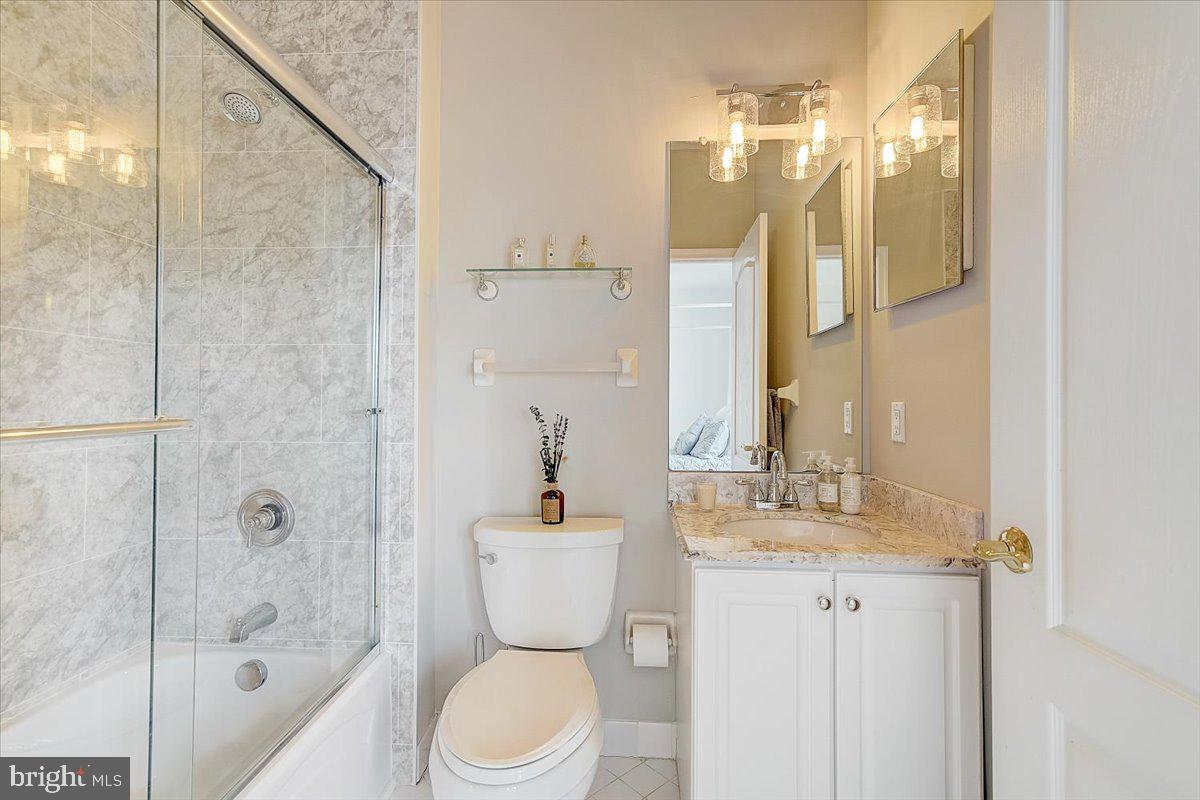 RIVER CROSSING - Residential