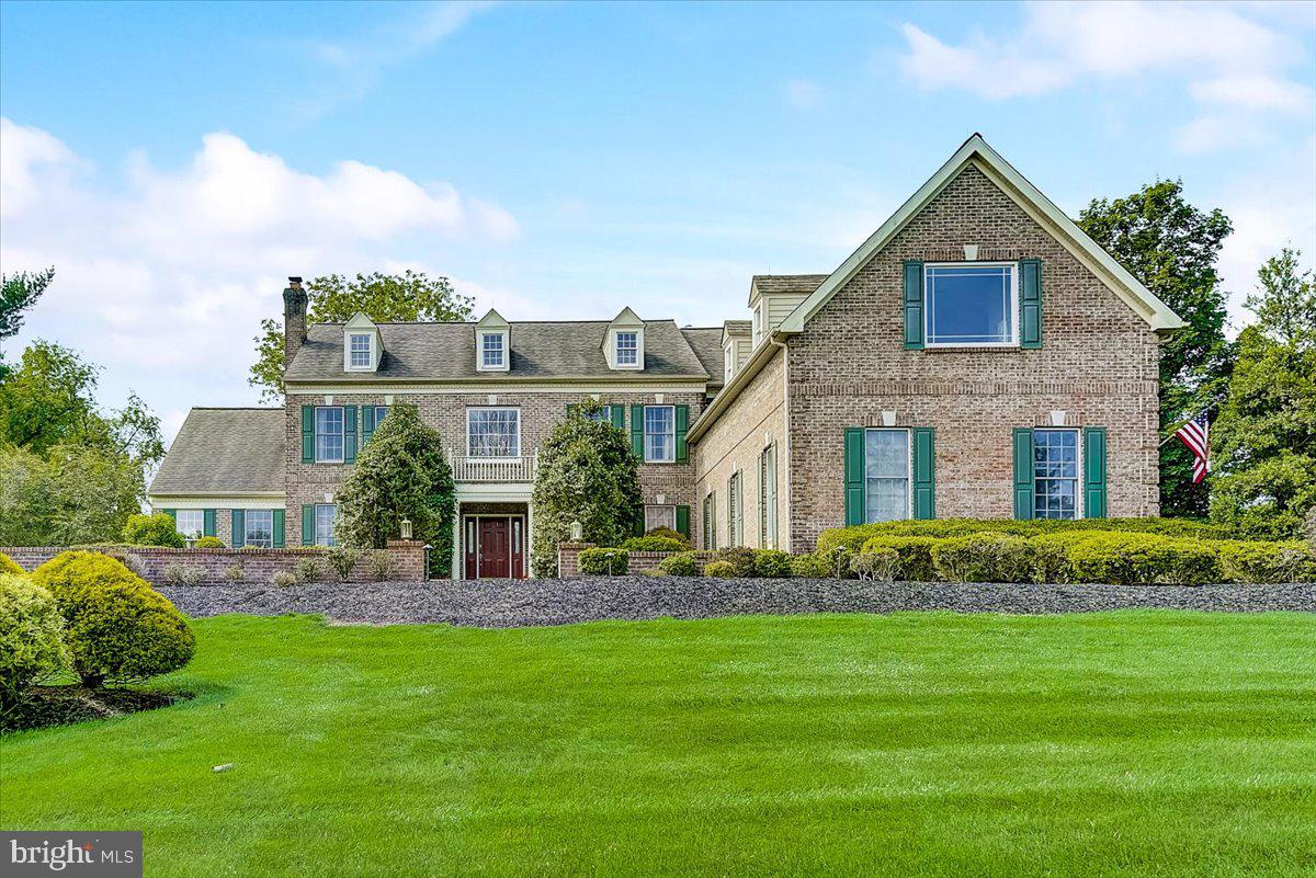 RIVER CROSSING - Residential