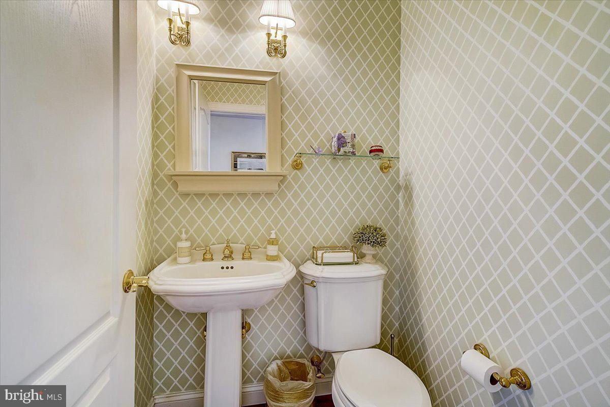 RIVER CROSSING - Residential