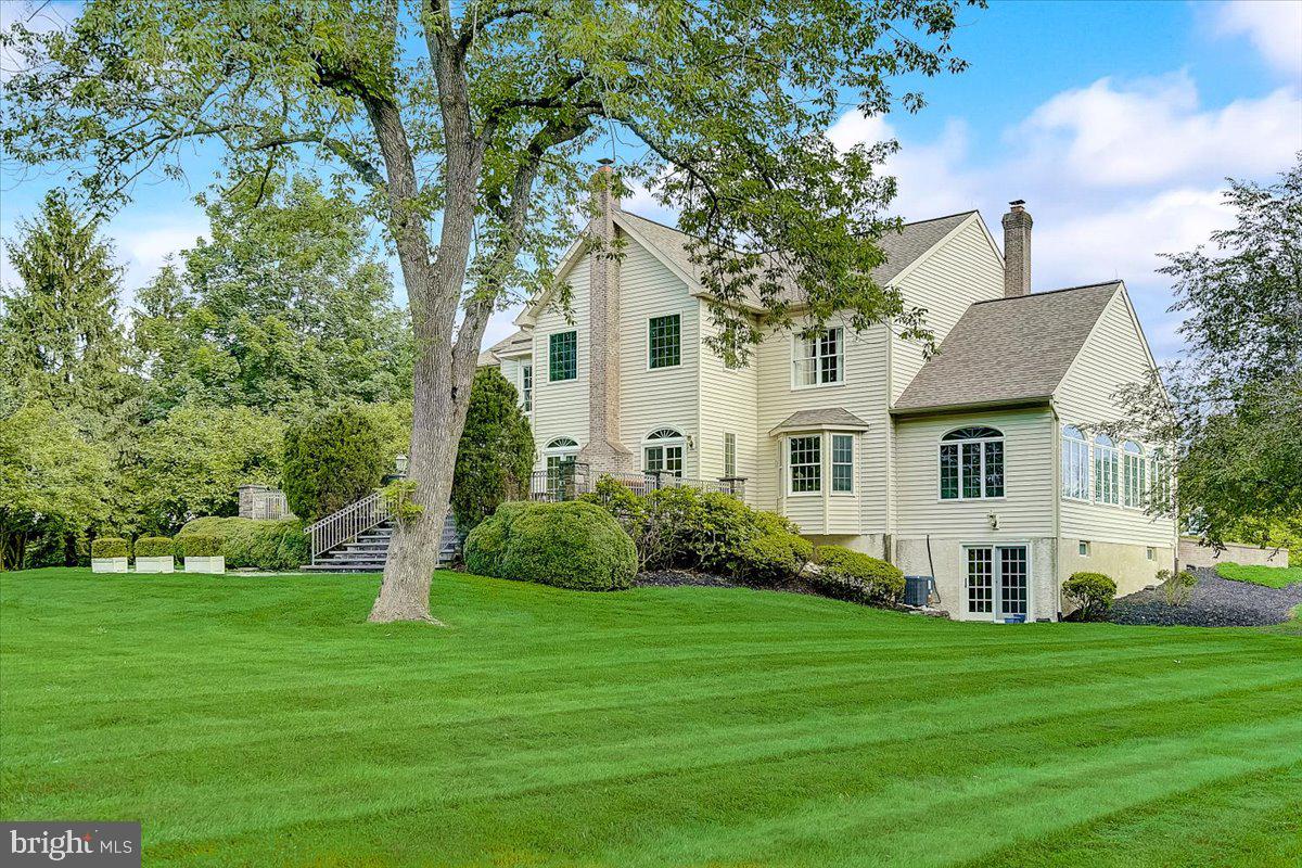 RIVER CROSSING - Residential