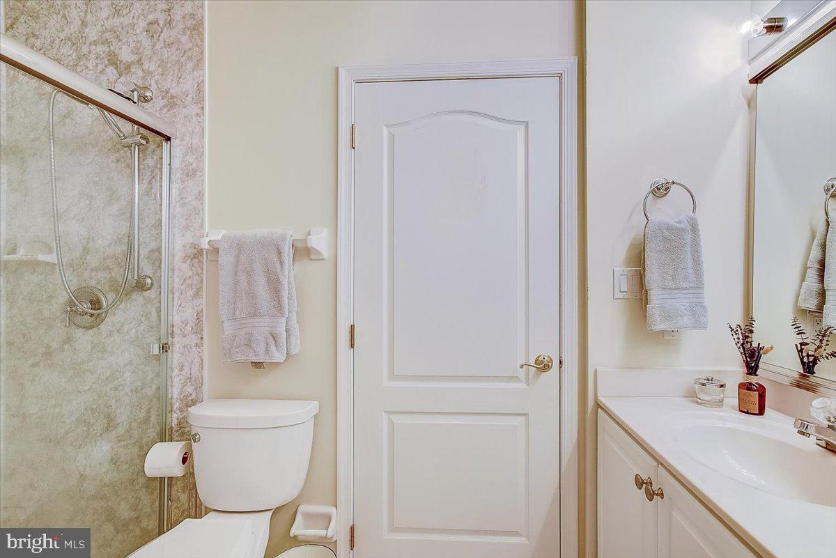 RIVER CROSSING - Residential