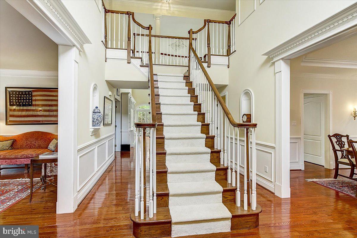 RIVER CROSSING - Residential