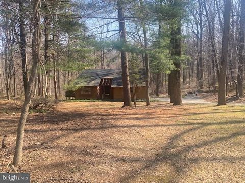 Photo of 5 Timber Run Court, REISTERSTOWN, MD 21136 (MLS # MDBC2157682)