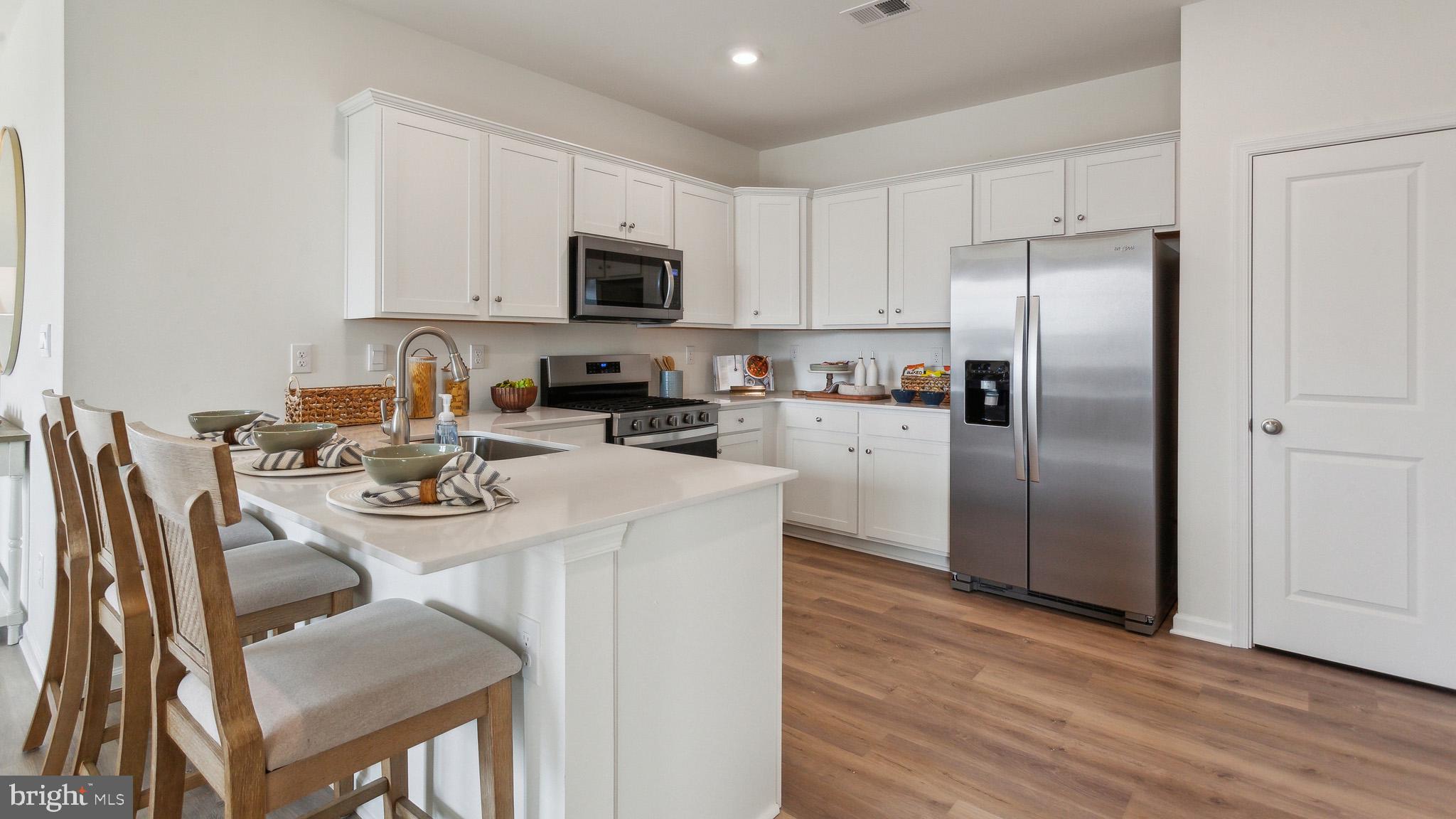 202 DELHAAS CIRCLE