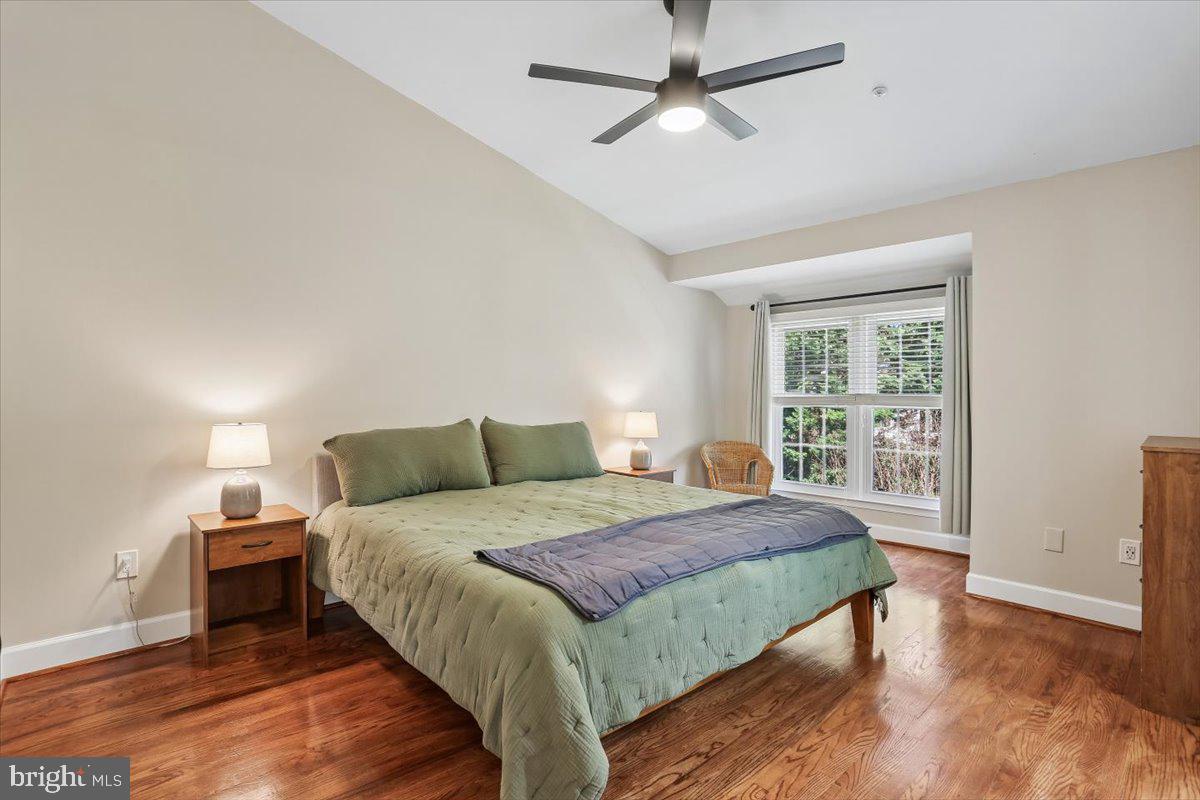 ROSE HILL FALLS - Residential