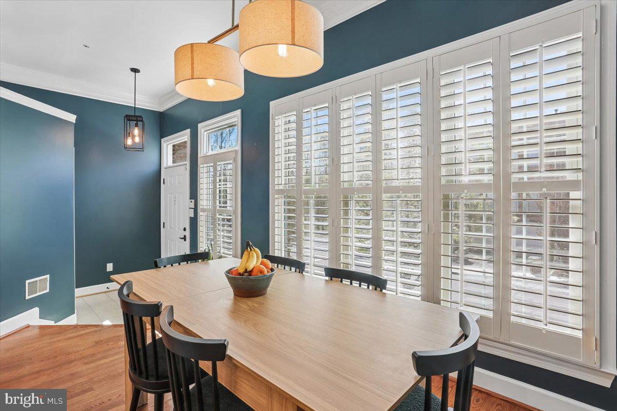 405 WINDING ROSE DRIVE