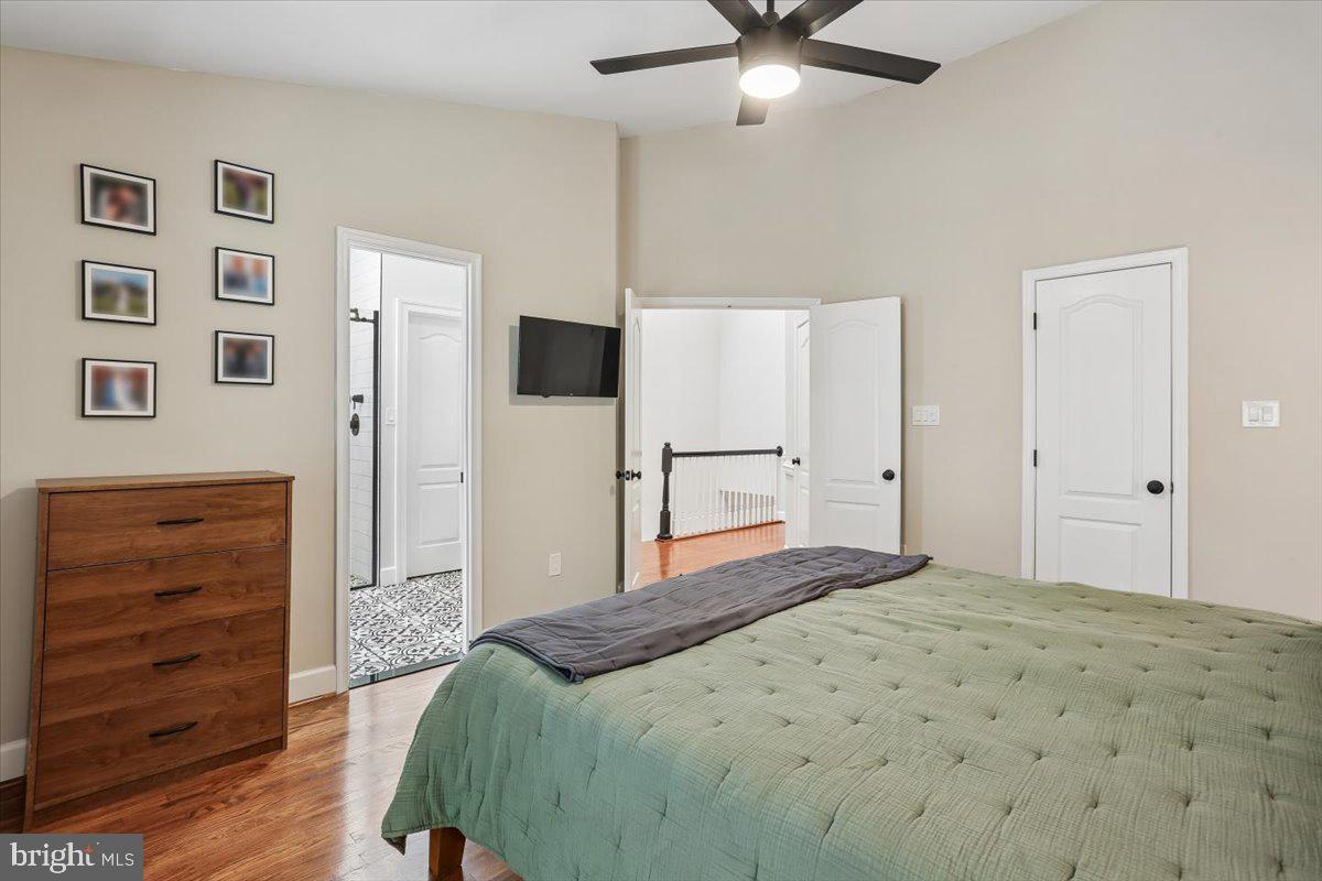 ROSE HILL FALLS - Residential