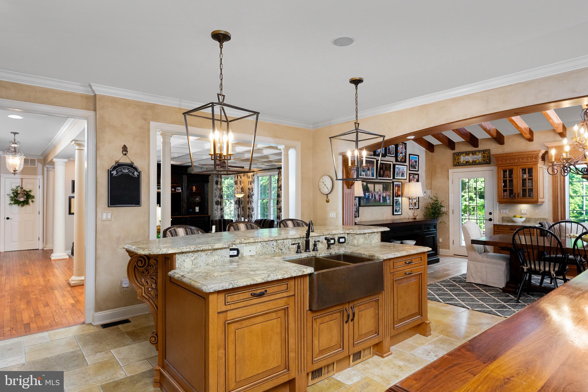 OAKTON CHASE - Residential