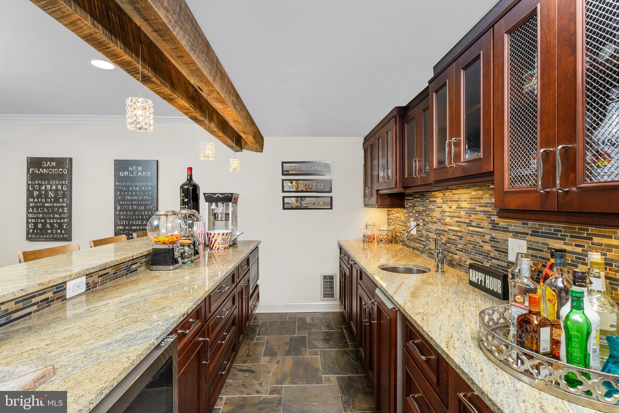 OAKTON CHASE - Residential