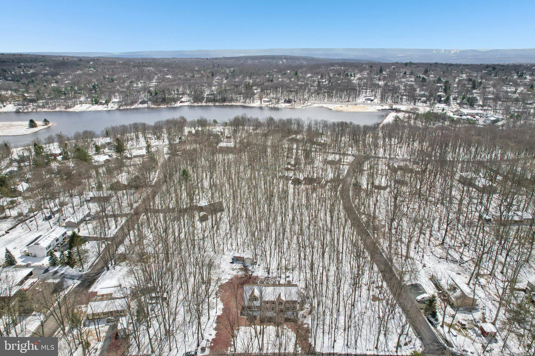 INDIAN MOUNTAIN LAKE - Residential