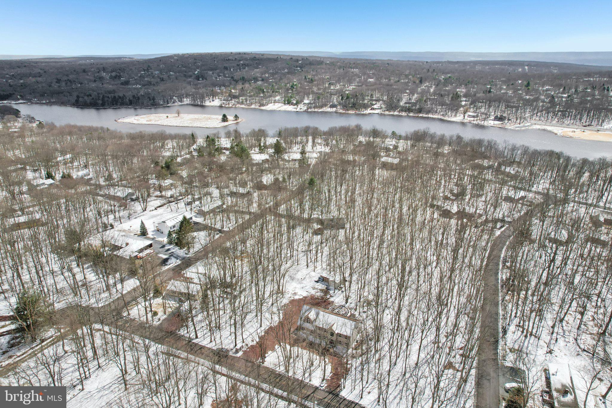 INDIAN MOUNTAIN LAKE - Residential