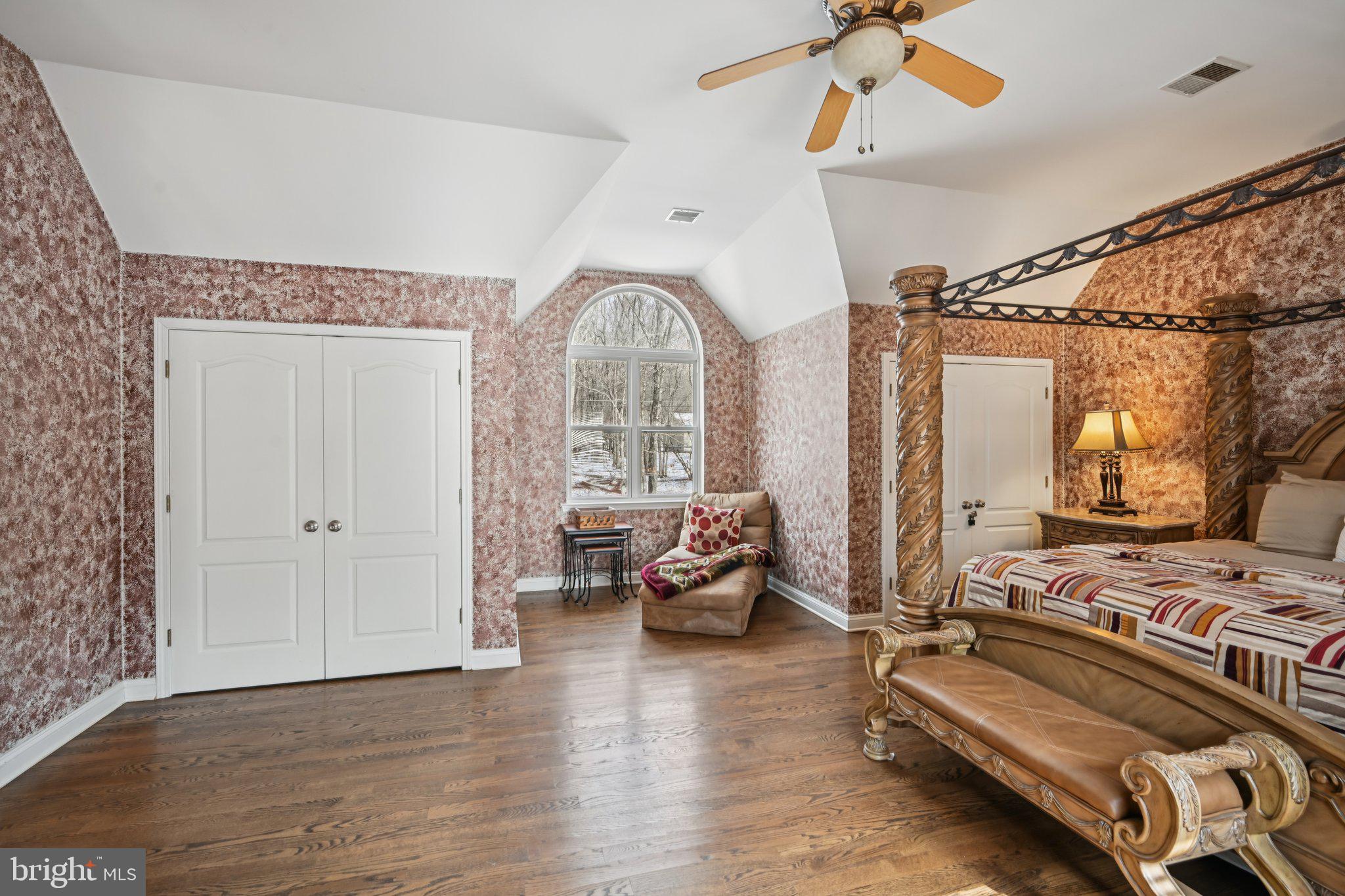 INDIAN MOUNTAIN LAKE - Residential