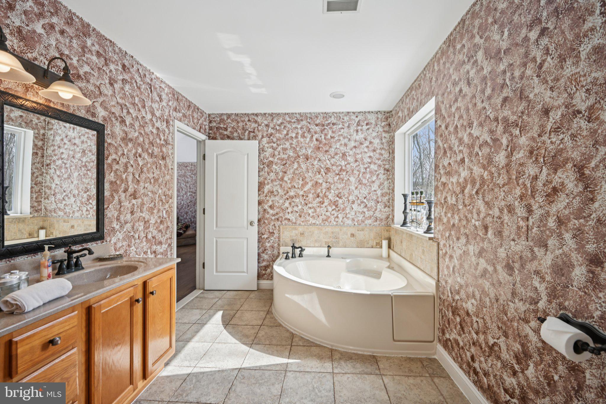 INDIAN MOUNTAIN LAKE - Residential