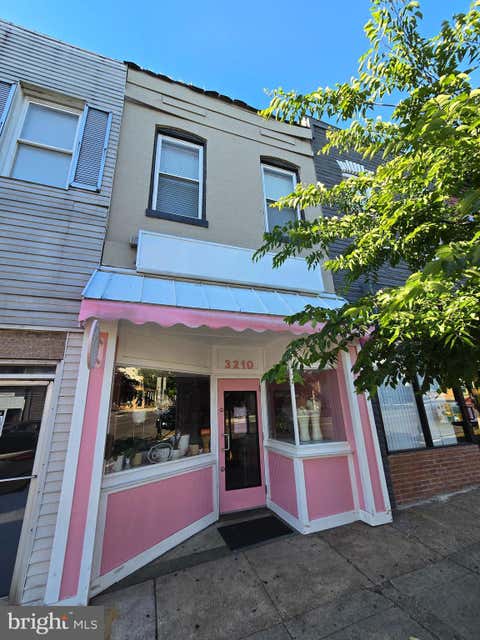 Photo of 3210 Eastern Avenue, BALTIMORE, MD 21224 (MLS # MDBA2218170)