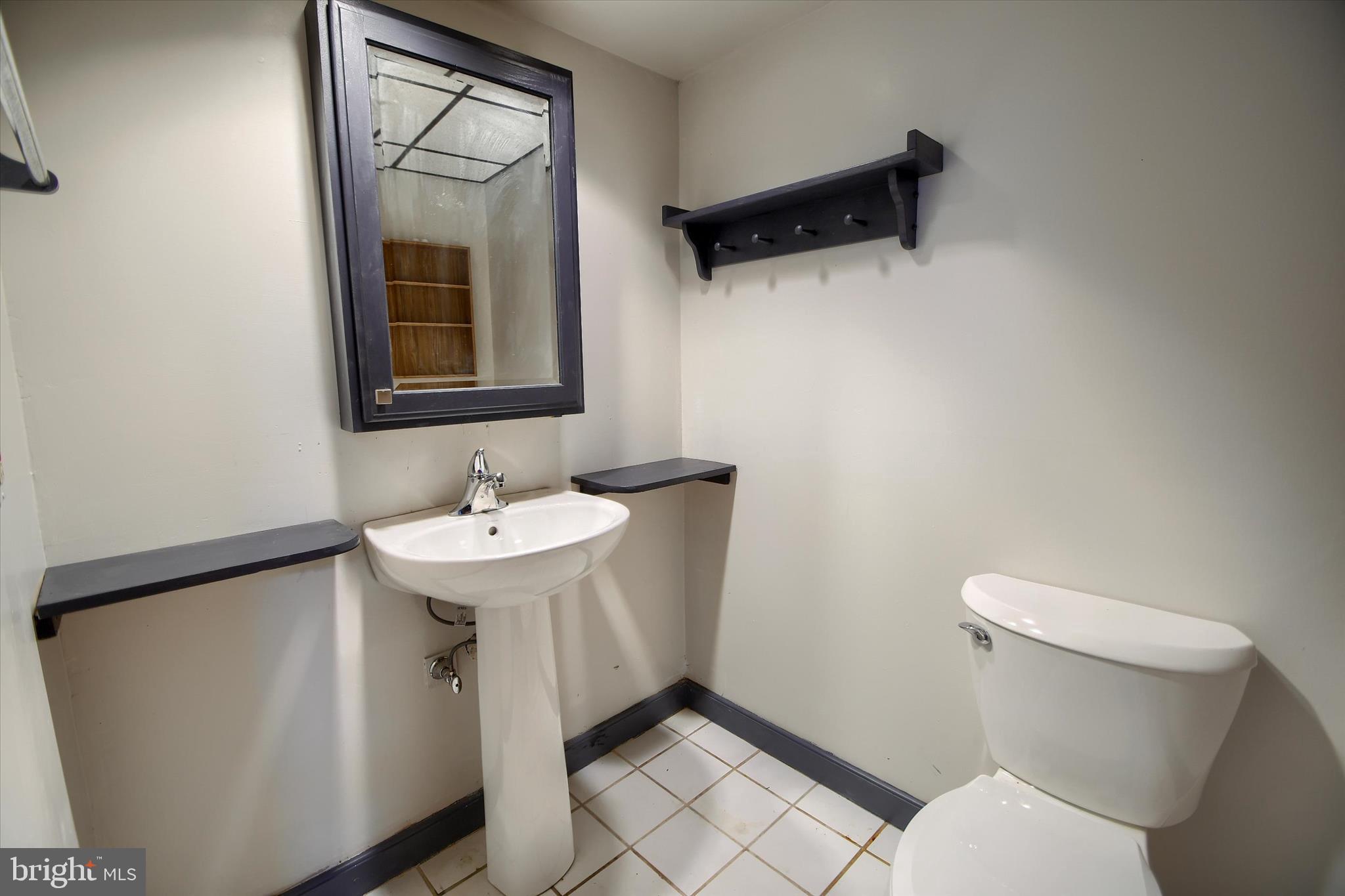 GARDEN GROVE ESTATES - Residential