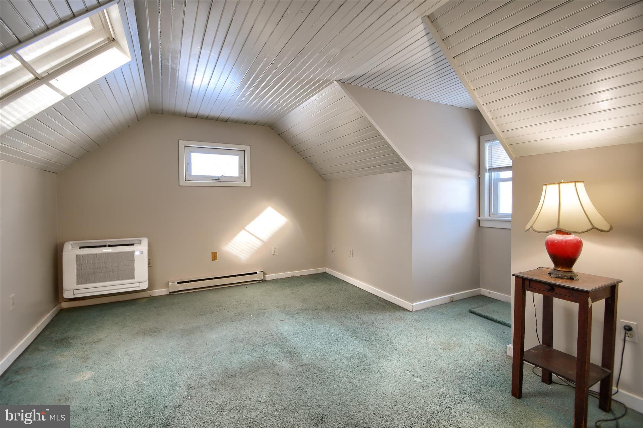 GARDEN GROVE ESTATES - Residential