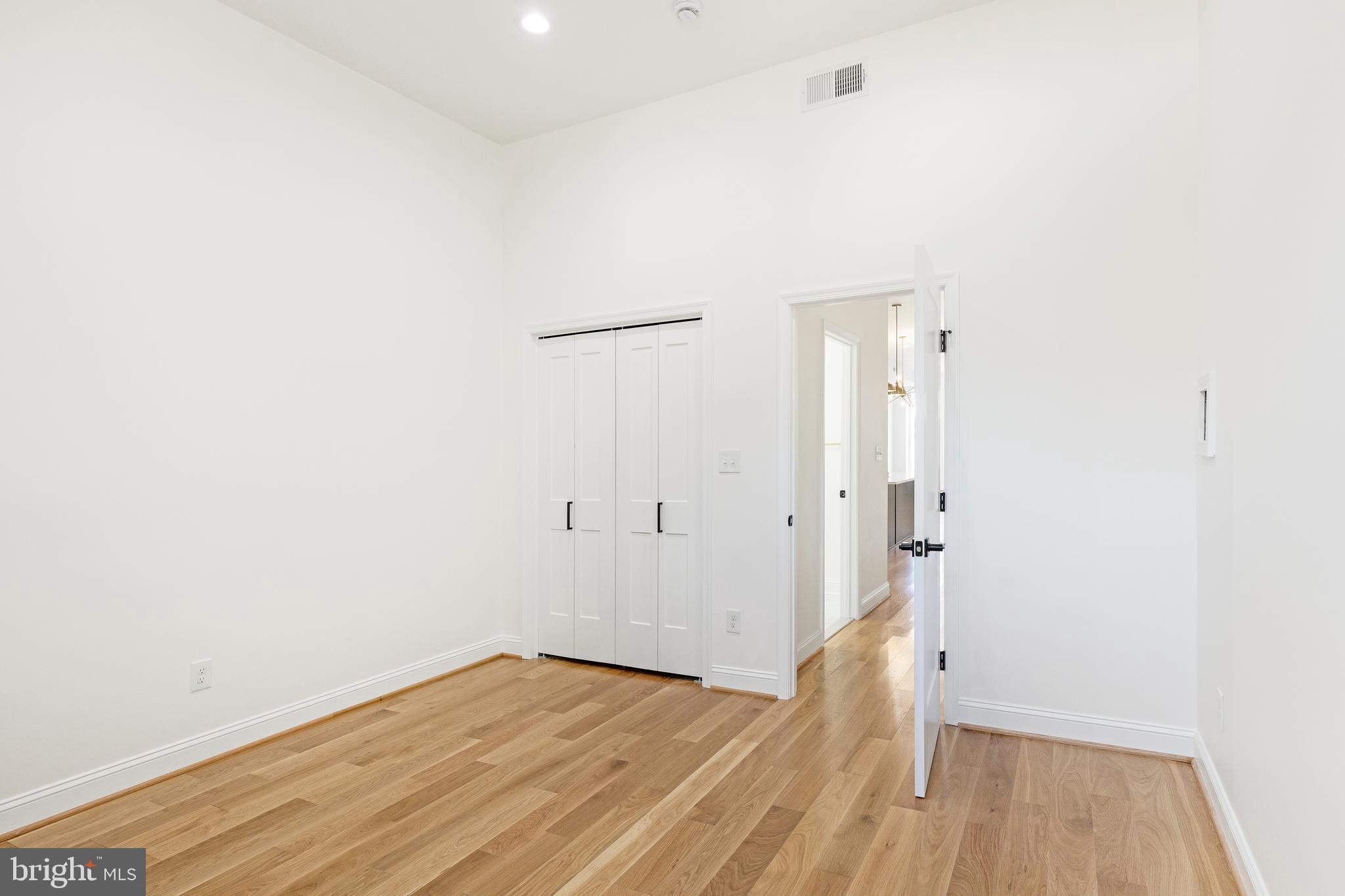 HARLEM PARK - Residential