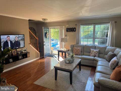 Townhouse For Rent - 1003 Woodview Court<br/> WARRINGTON, PA 18976