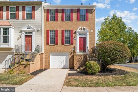 43501 POSTRAIL SQUARE ASHBURN VA 20147