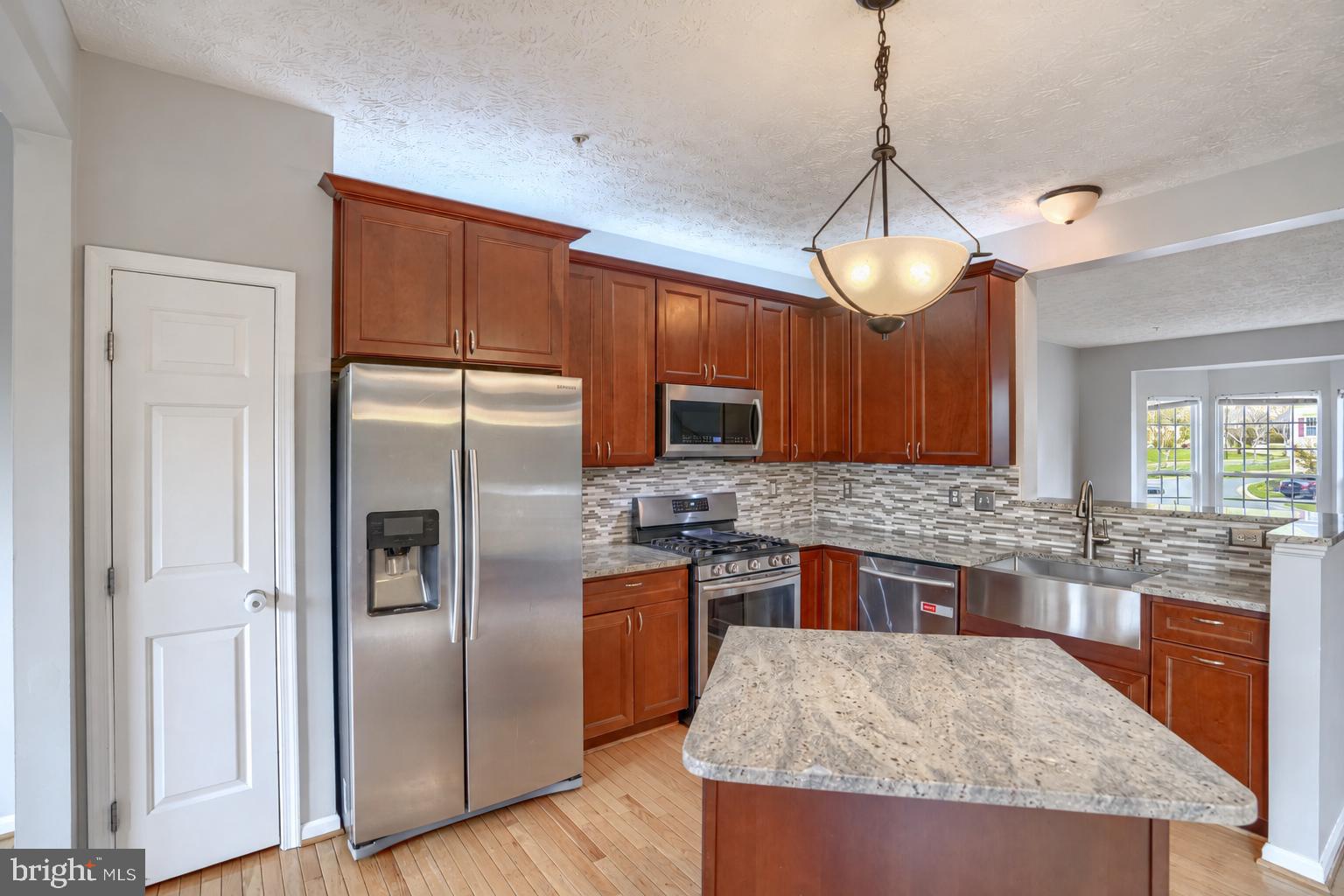 9737 MORNINGVIEW CIRCLE 9737