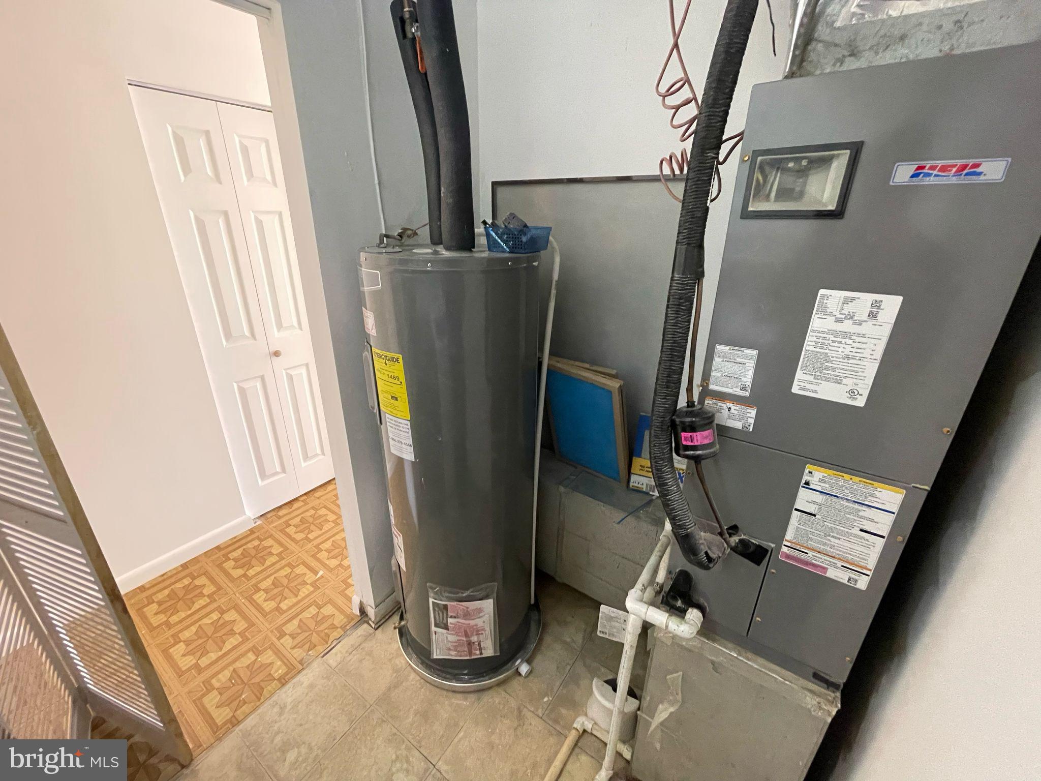 PINEWOOD PARK - Residential