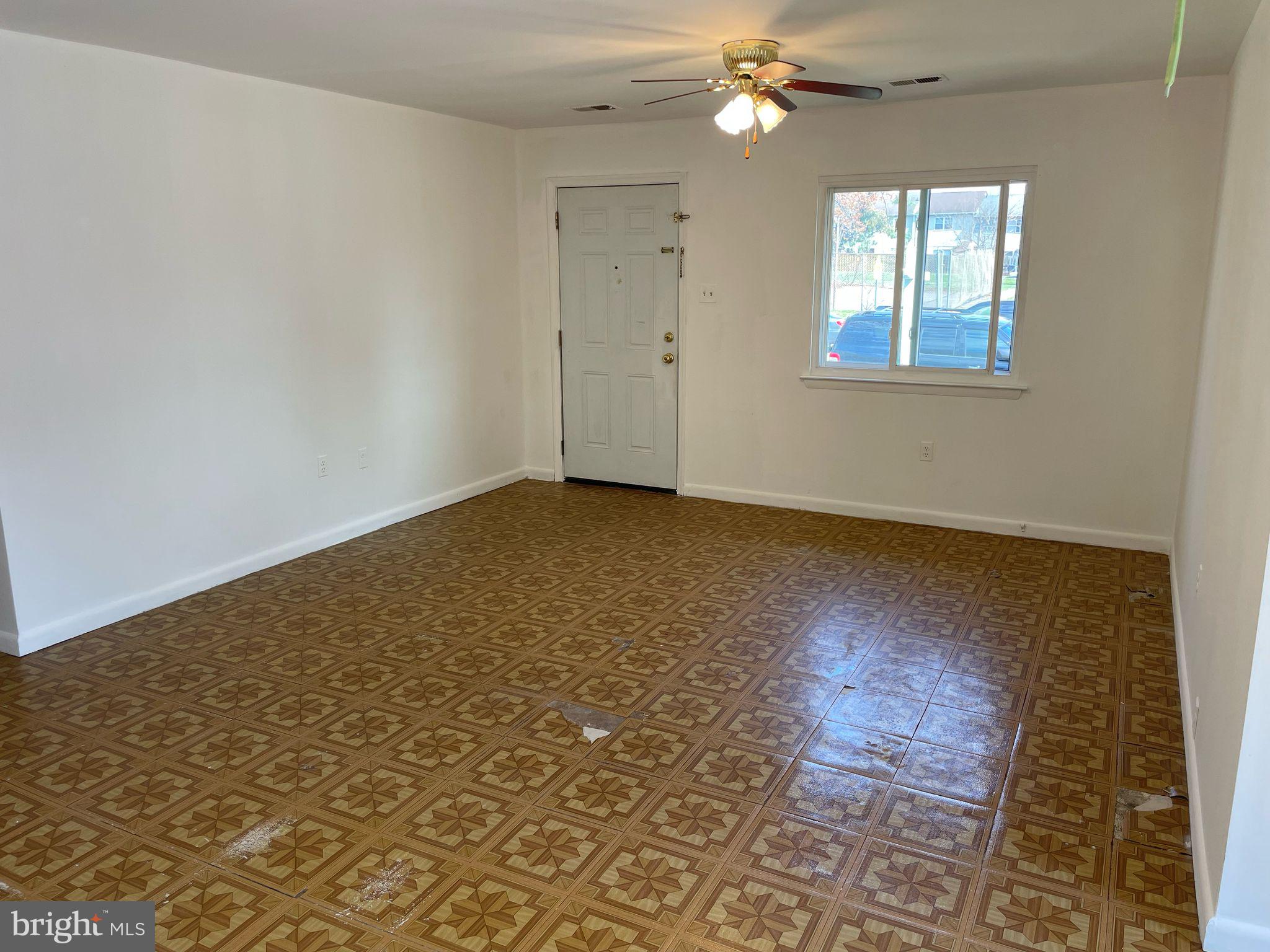 PINEWOOD PARK - Residential