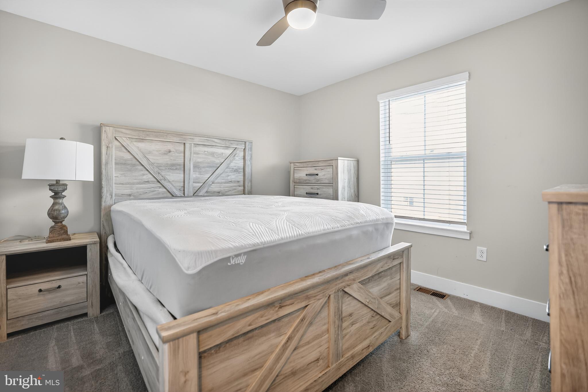 STONEHAVEN - Residential Lease