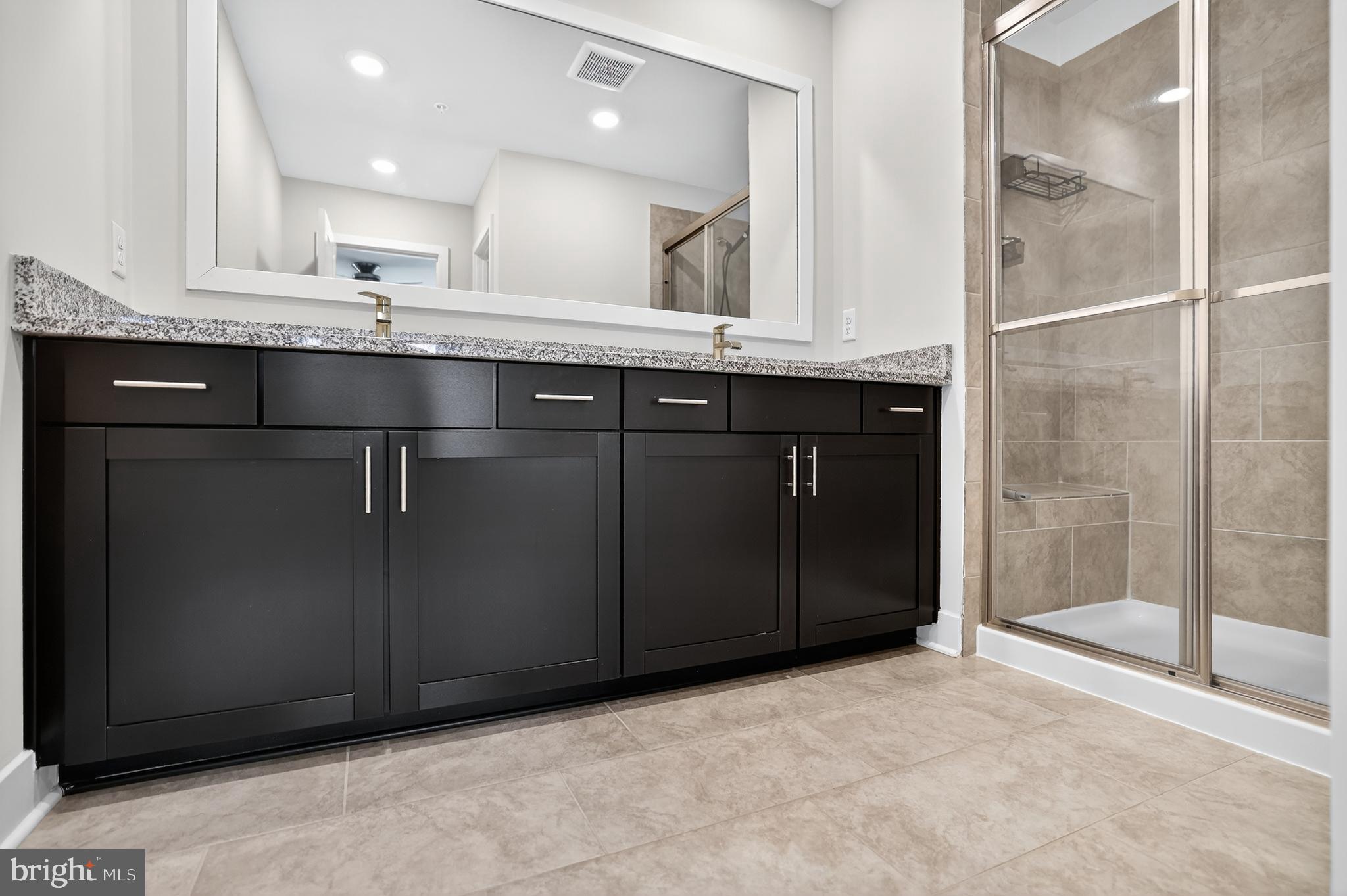 STONEHAVEN - Residential Lease