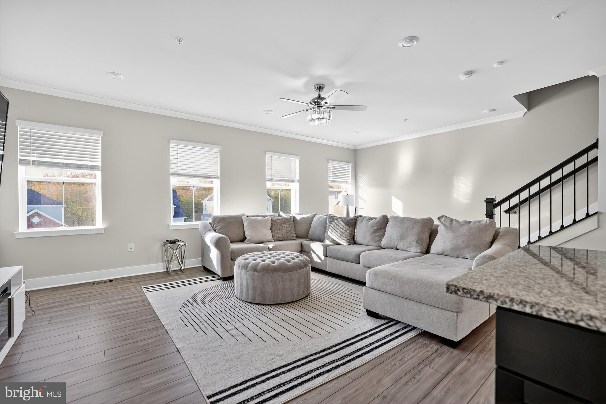 STONEHAVEN - Residential Lease