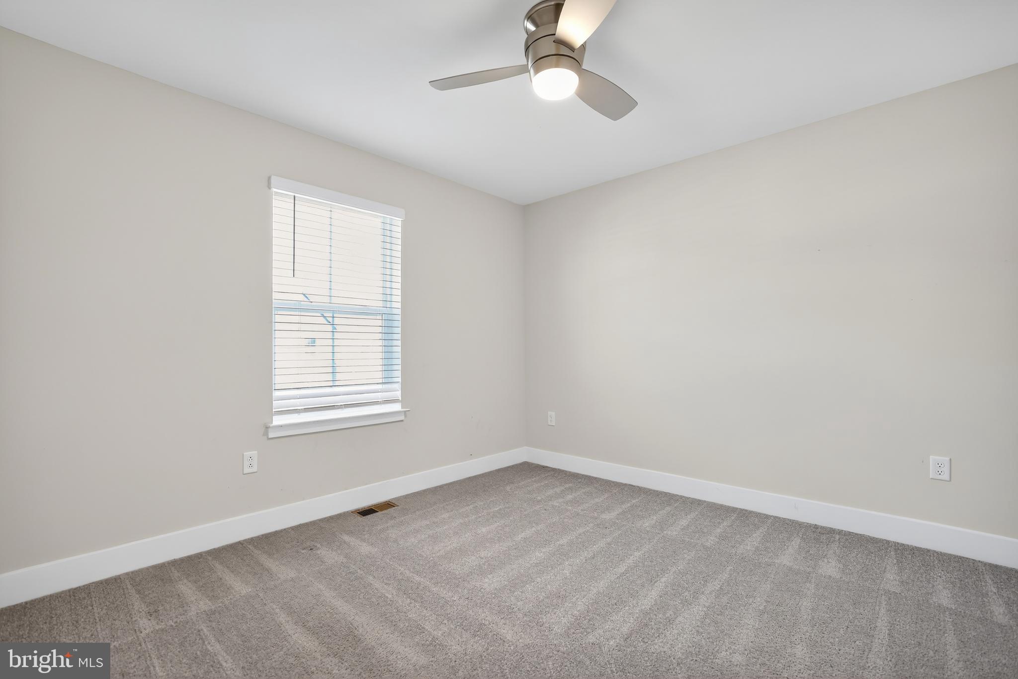 STONEHAVEN - Residential Lease